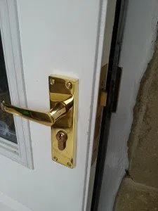 Keystone Locksmith Shop Dayton, OH 937-587-0178 - broken-key-extraction